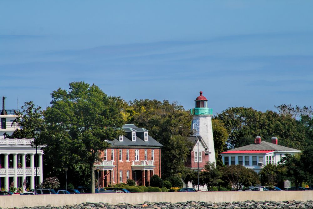 view of Old Point Comfort Lighthouse from street behind