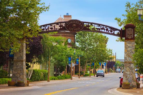 Archway in Old Town Temecula