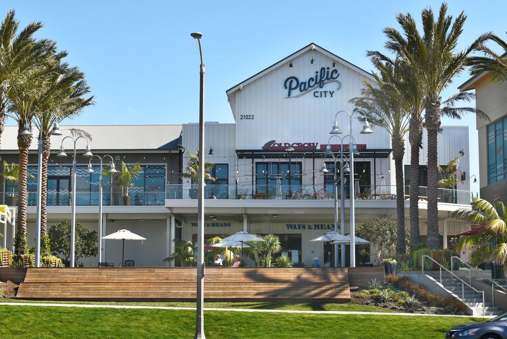Shops at Pacific City