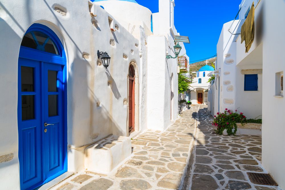An alley at Parikia