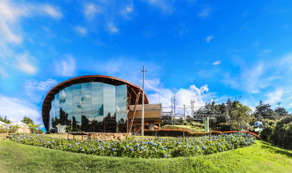 Arvi metro station