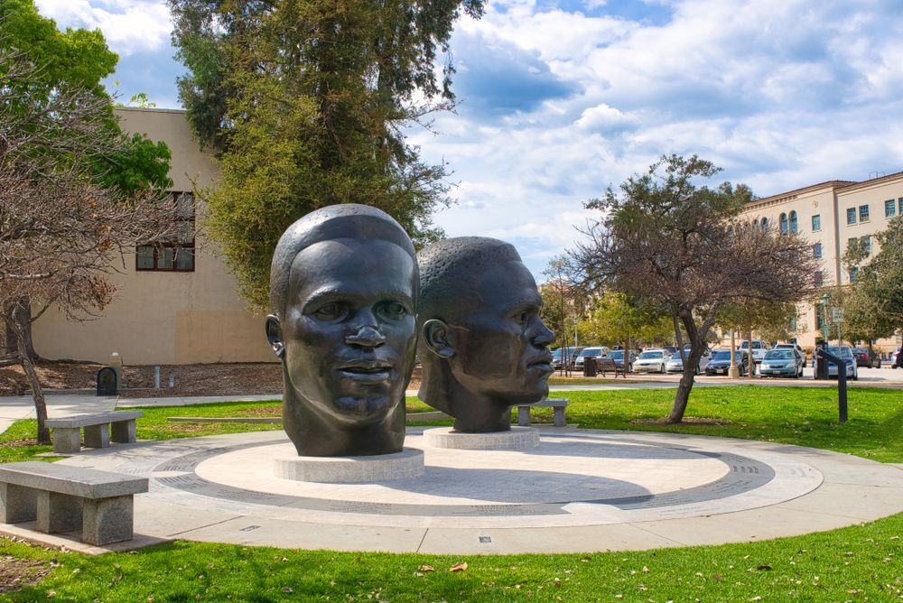 View of Pasadena Robinson Memorial