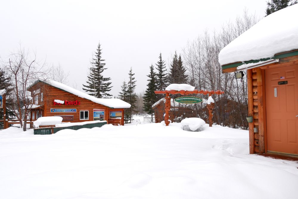 Pike's Waterfront Lodge covered with snow
