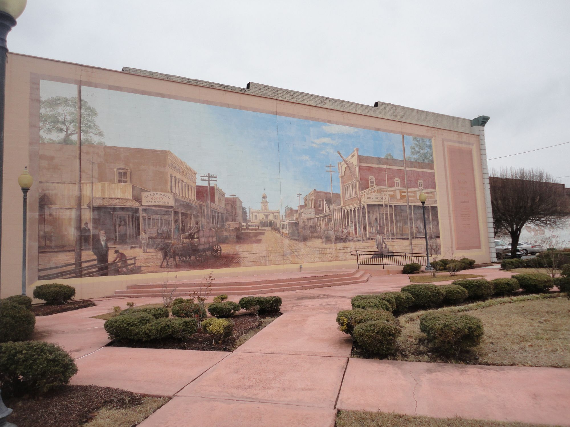 Beautiful mural at Main street pine bluff