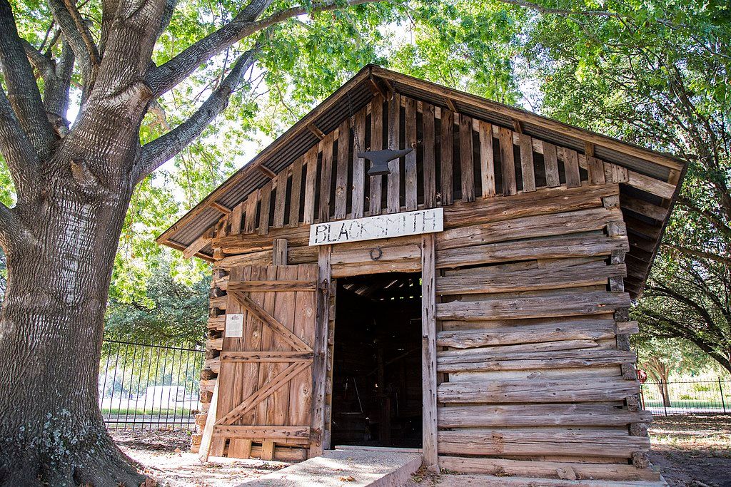 Blacksmith cabin at Pioneer Heritage Center
