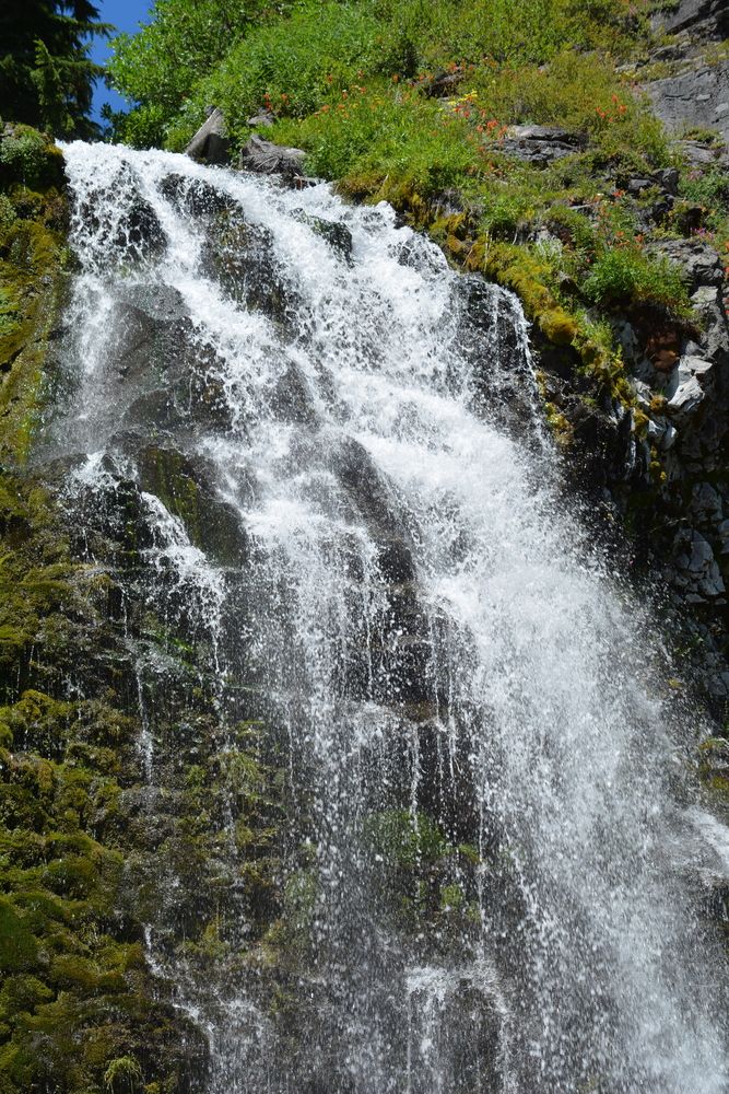Closeup of Plaikni Falls