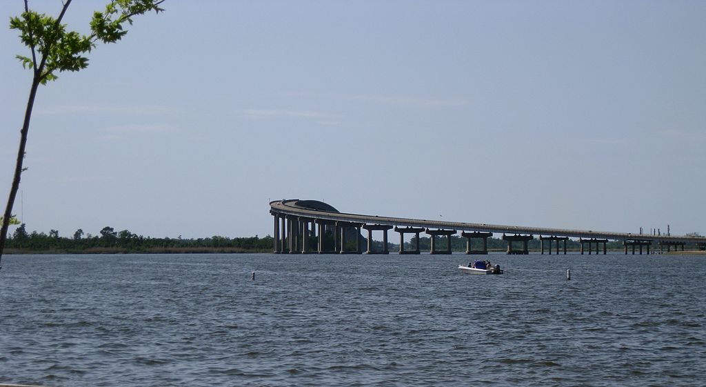 The waters of Prien Lake Park