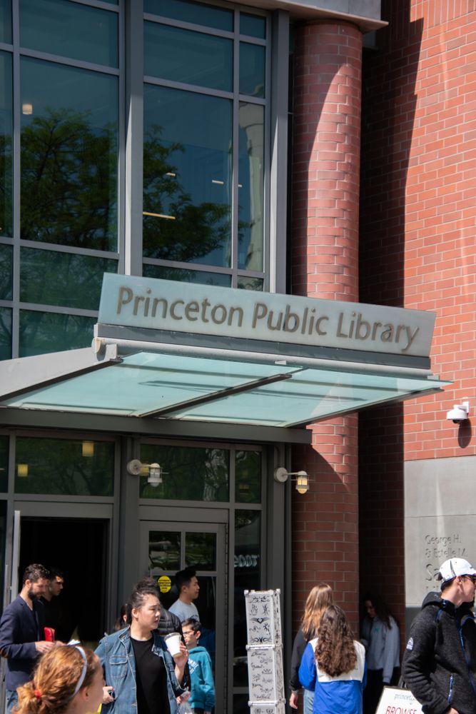 People standing outside Princeton Public Library