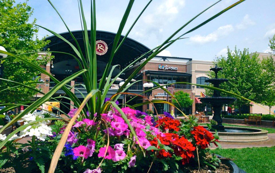 Fountain at Pullman Square