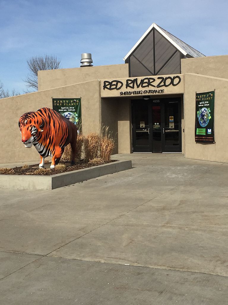 Entrance of Red River Zoo