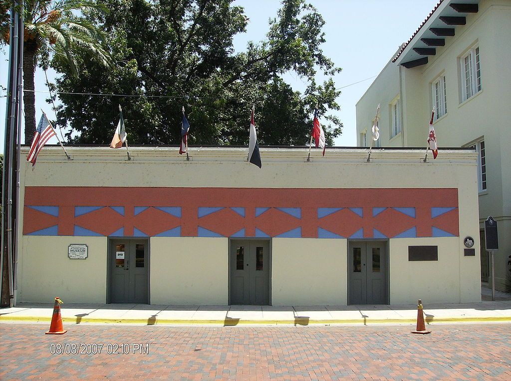 Outside view of the Republic of the Rio Grande Museum