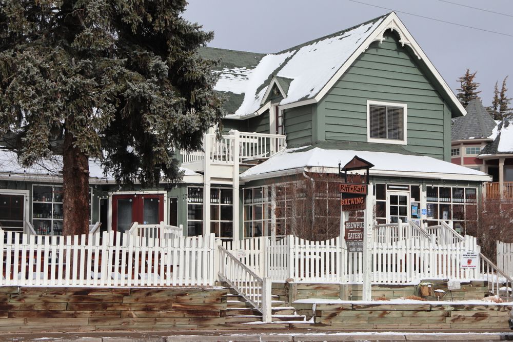 Exterior view of Riff Raff Brewing Company