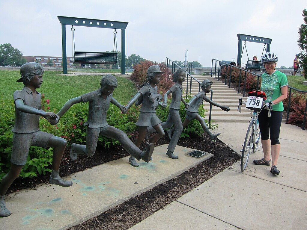 Sculptures at RiverScape MetroPark