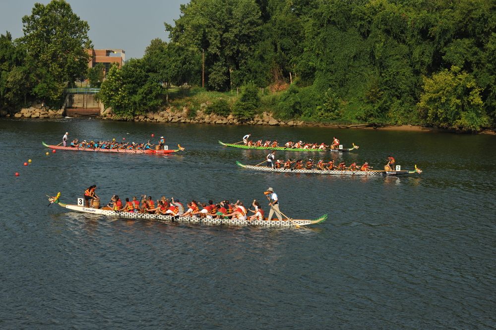 Rowing at Rocketts Landing