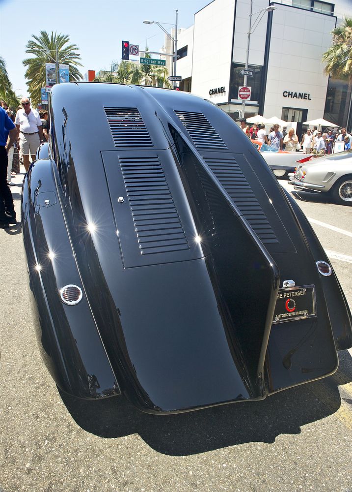 Rolls Royce at Rodeo Drive Concours d'Elegance