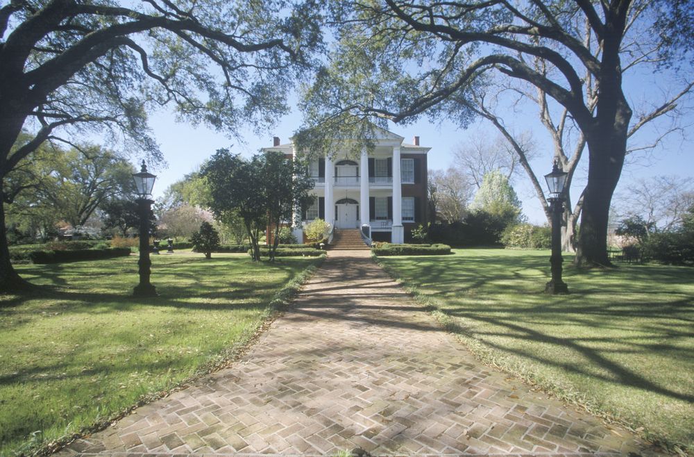 Exterior of Rosalie Mansion