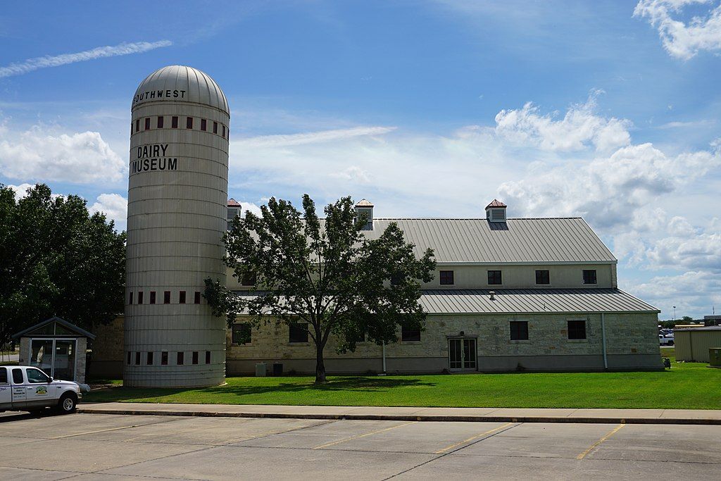 Exterior of Southwest Dairy Museum