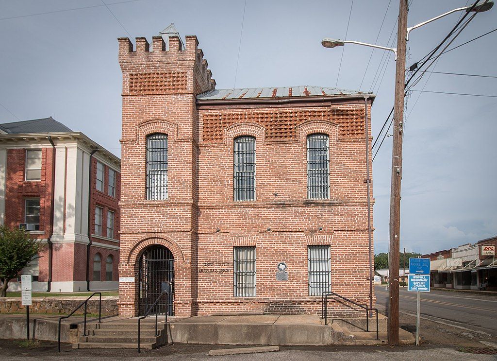 Exterior view of the Sabine County Jail Museum