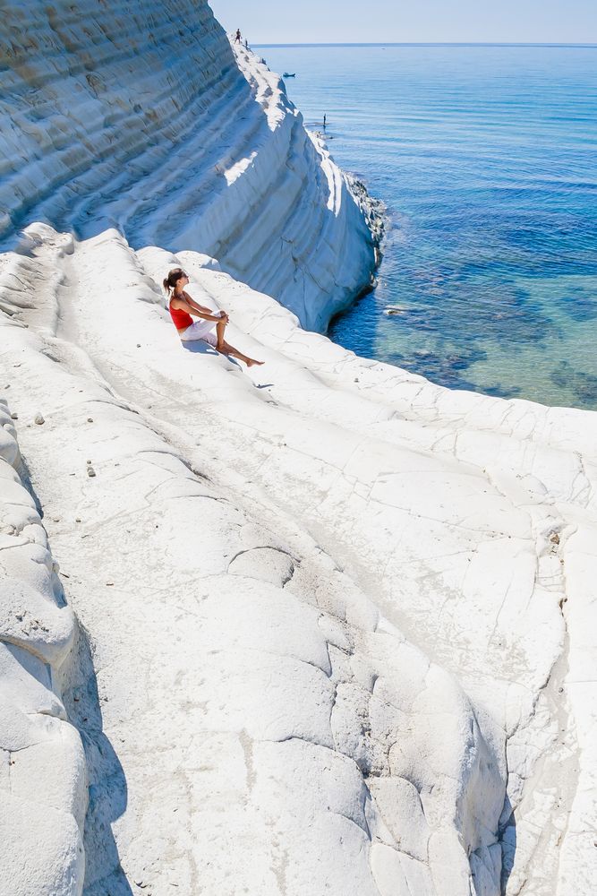 Closeup of the white rocks at Scala dei Turchi
