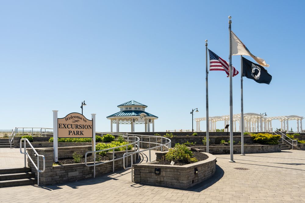 Three flags at Sea Isle Promenade.