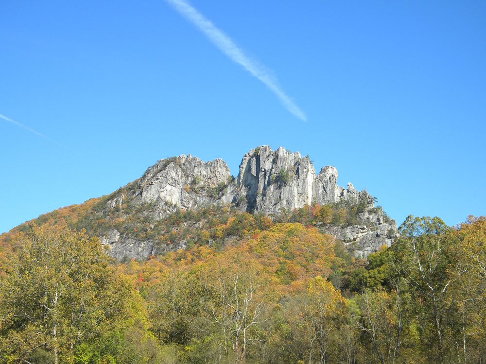 Rock formations at Seneca Rocks State Park
