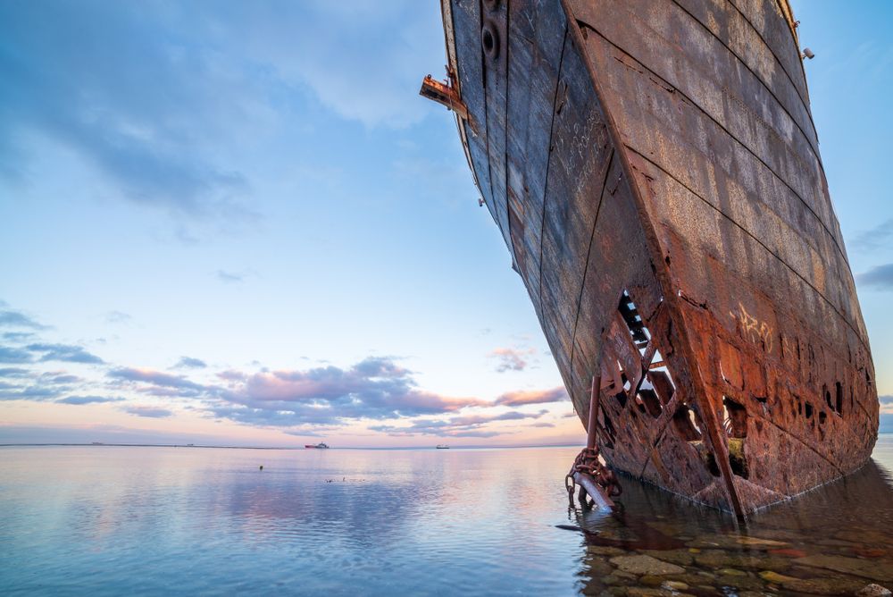 Shipwrecks along shores of Punta Arenas