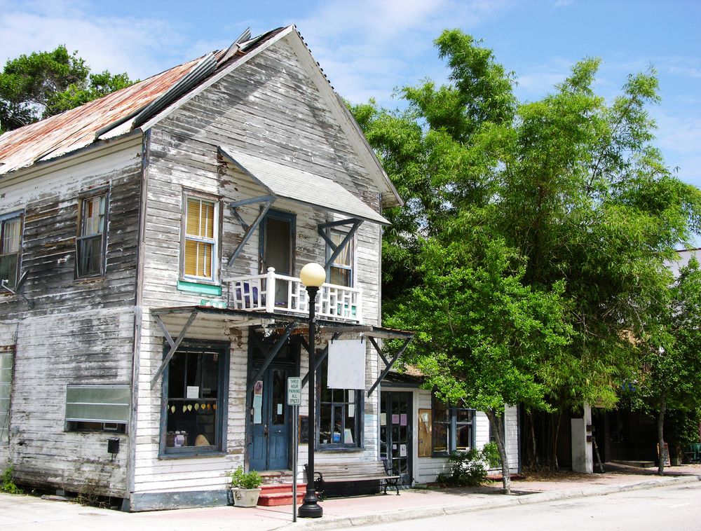 Shop house in Cocoa village