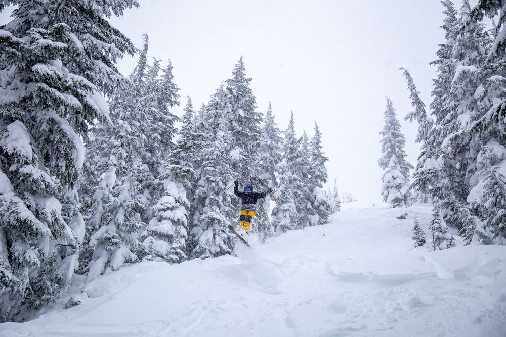 Skiing at silver mountain, Idaho