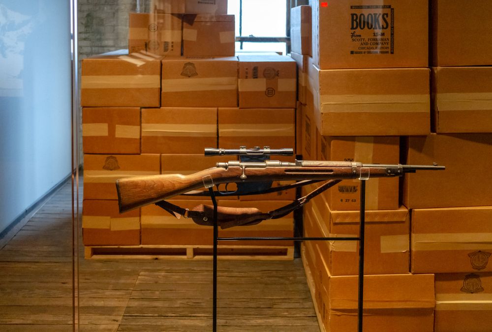Display of a rifle at Sixth Floor Museum at Dealey Plaza