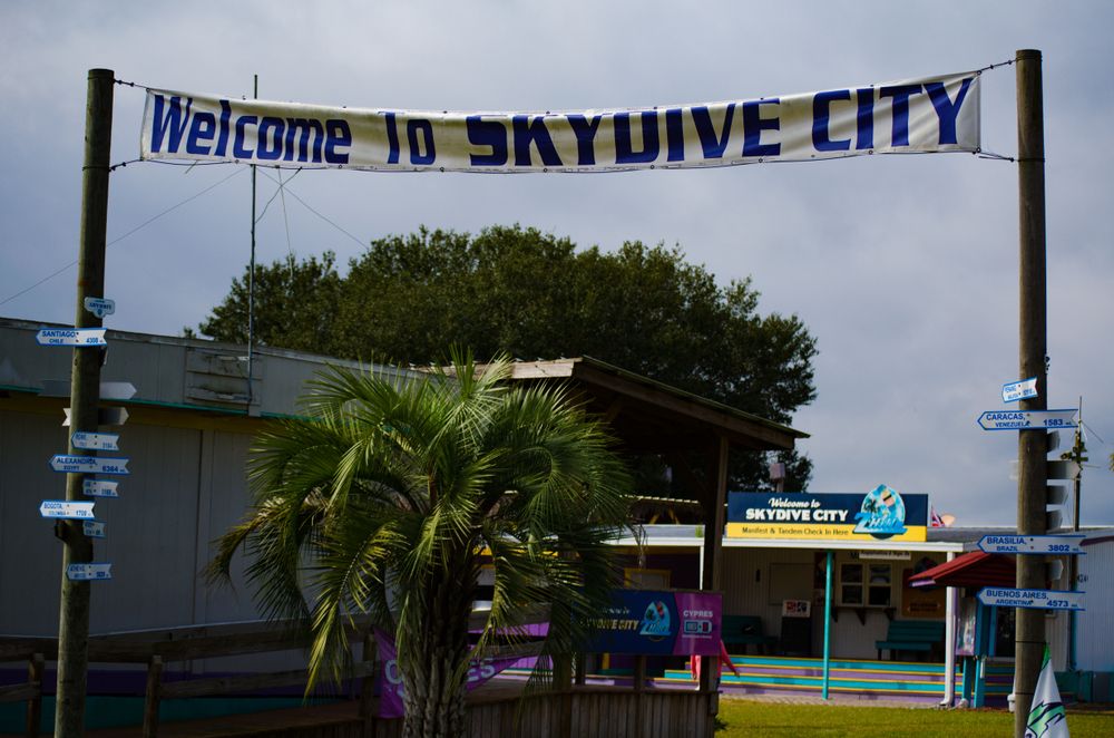 Entrance sign at Skydive City Zephyrhills