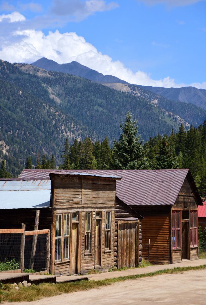 Buildings at St.Elmo Ghost Town