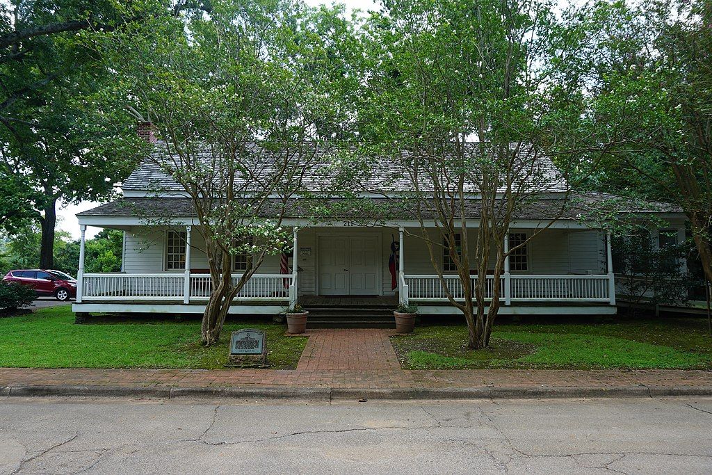 Sterne Hoya House Museum