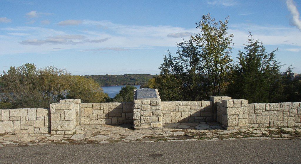 The grounds of Stillwater Overlook in Minnesota