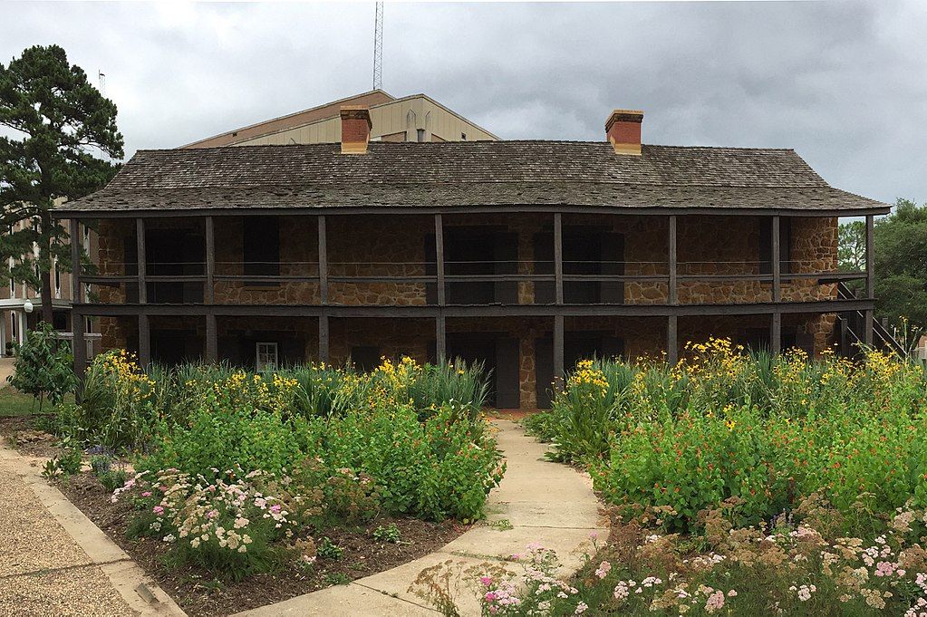 Stone Fort Museum