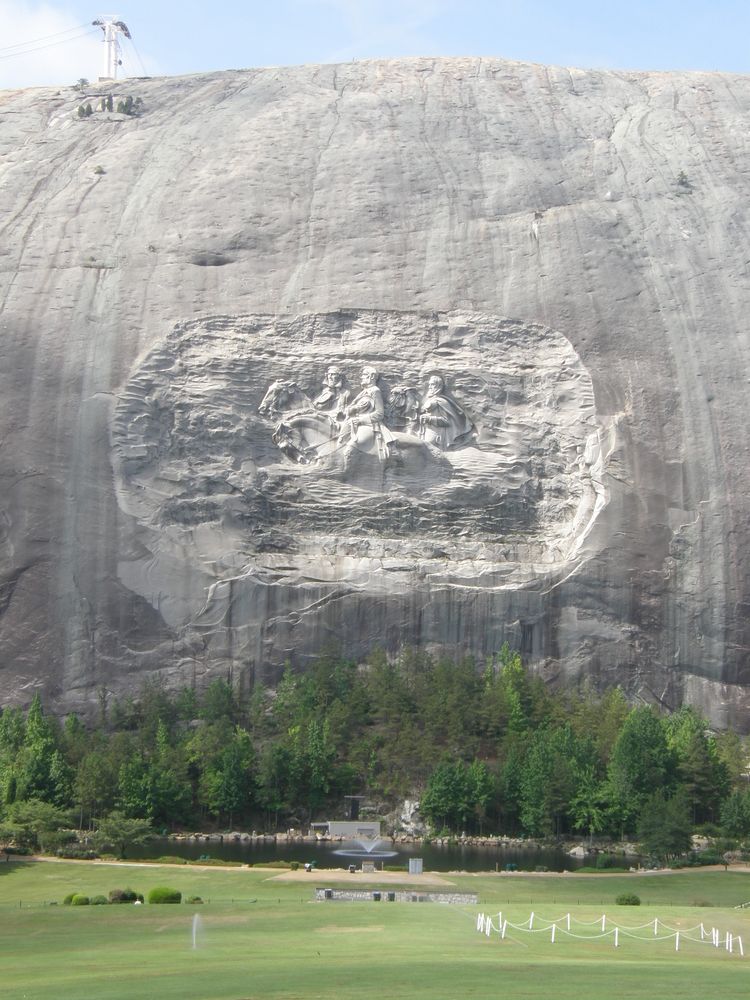Stone wall at Stone Mountain Park