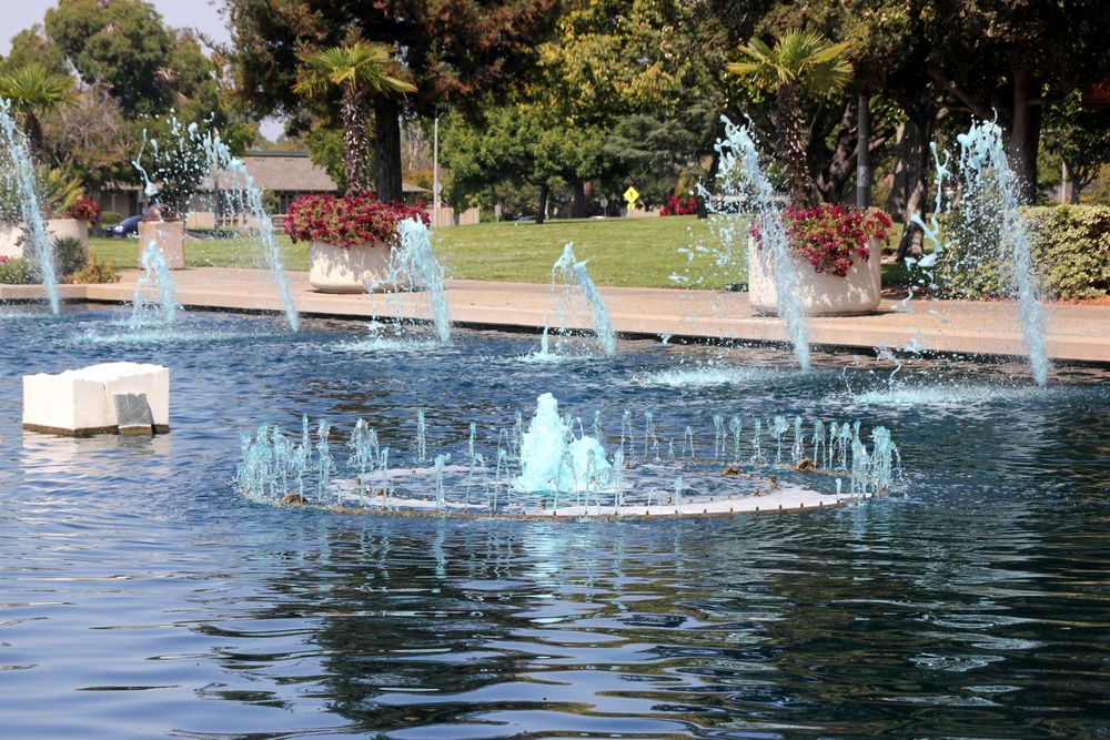 Water fountain at Sunnyvale Heritage Park