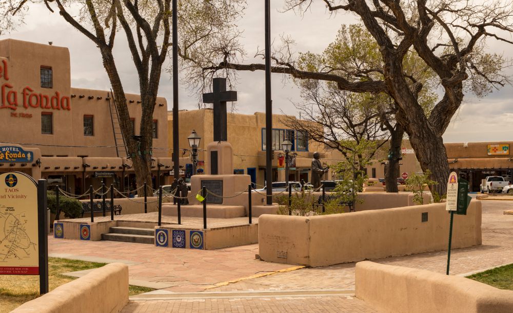 The plaza of Taos Downtown Historic District