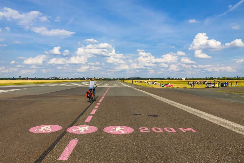 Tempelhof Feld