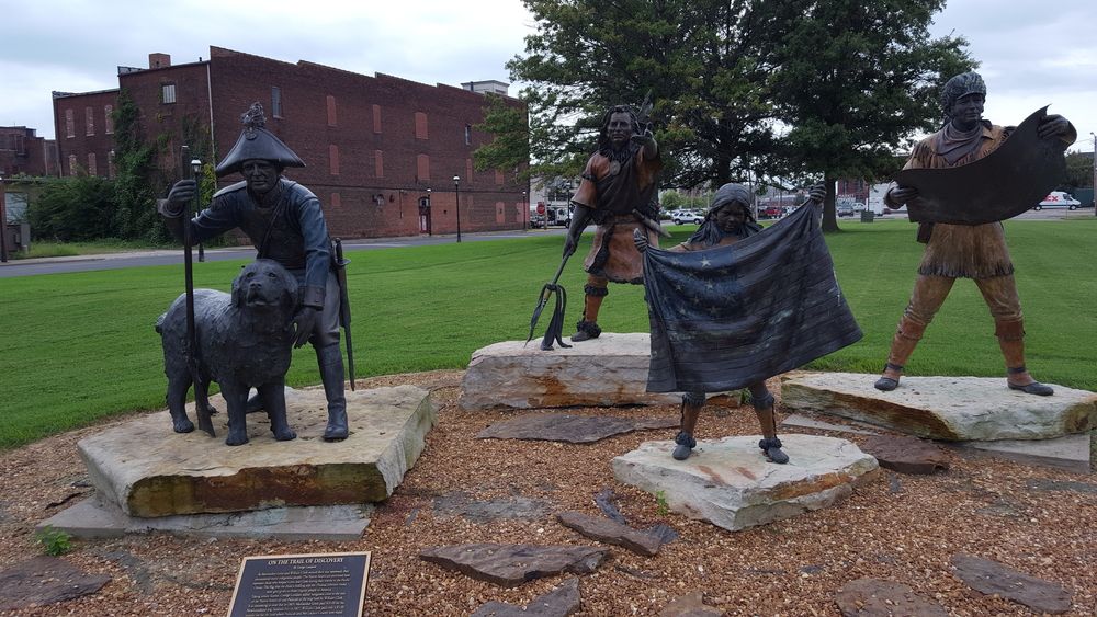 Sculptures at the National Quilt Museum