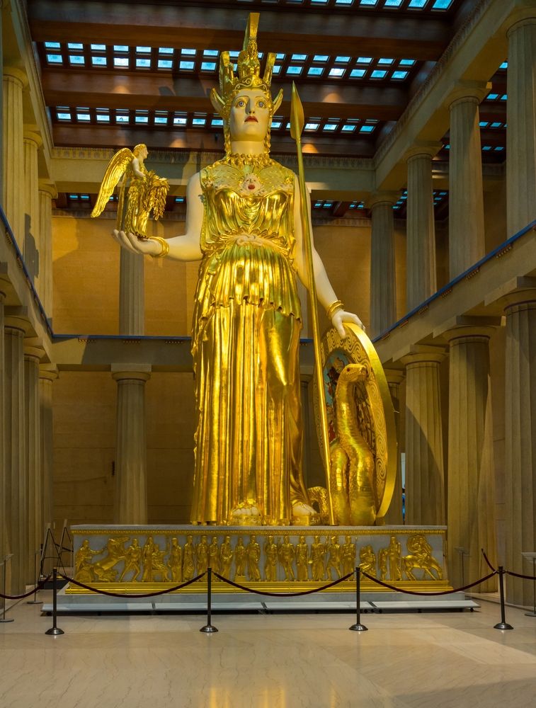 Golden statue of the athena at the Parthenon