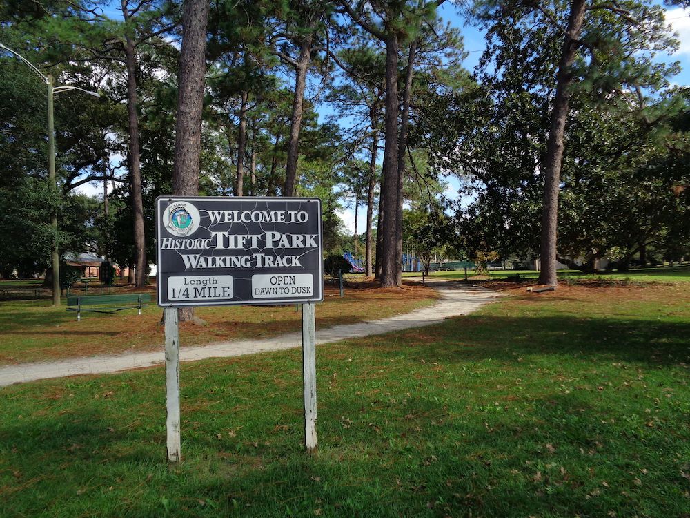 Welcome sign of Tift Park