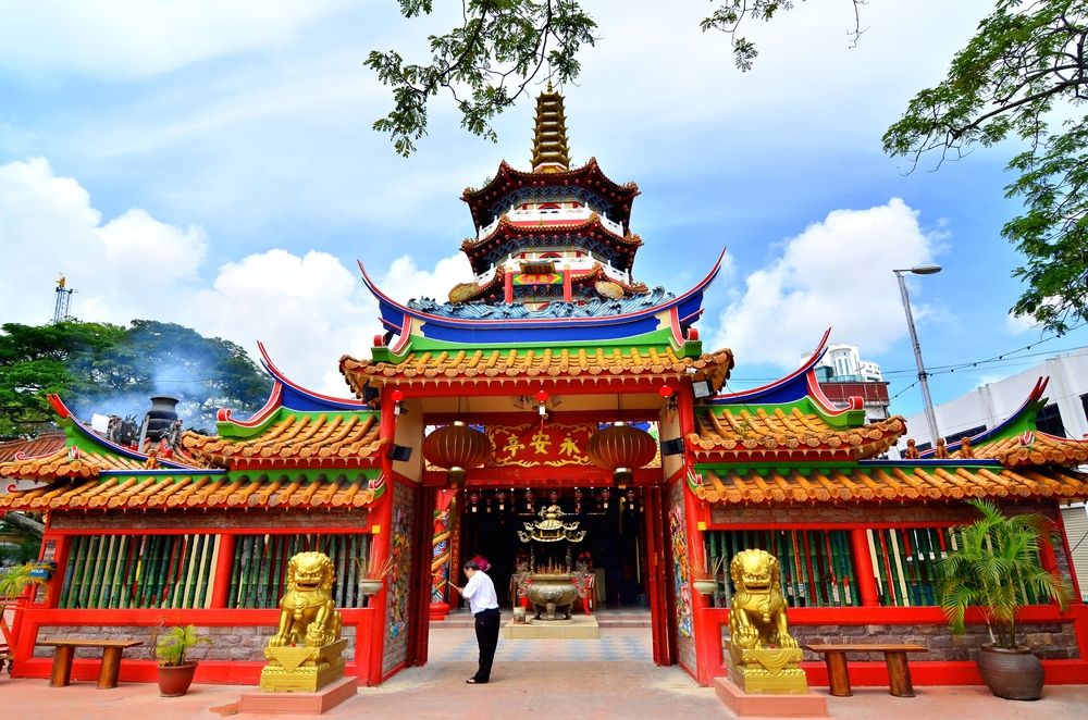 Entrance of Tua Pek Kong Chinese Temple