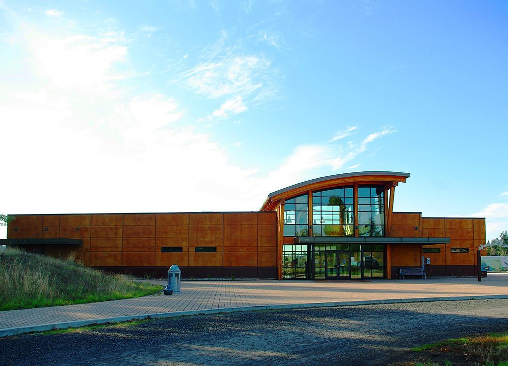 Visitors center at Tualatin River National Wildlife Refuge