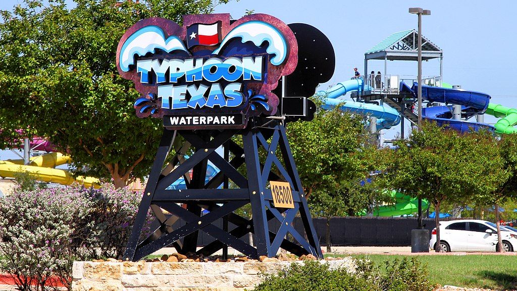 Typhoon Texas Waterpark