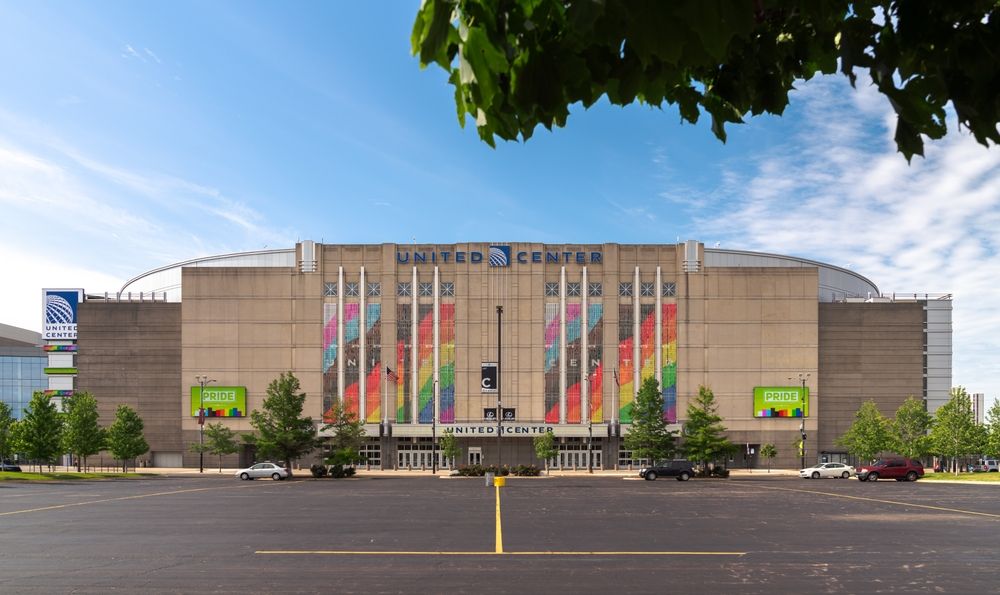 Front view of United Center