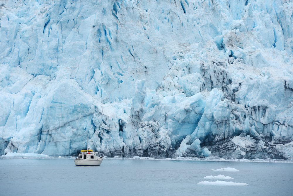 View of tidewater glacier in prince william sound