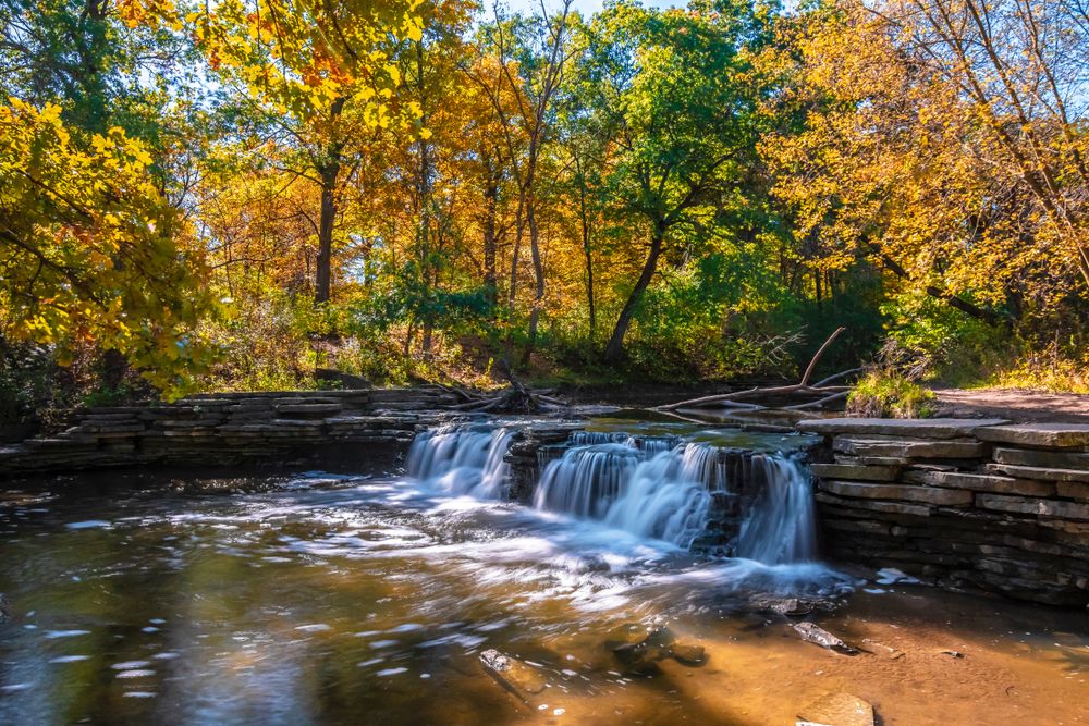 Stunning view of Waterfall Glen Forest Preserve during autumn