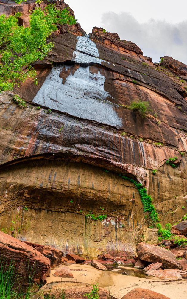 Low angle view of Weeping Rock