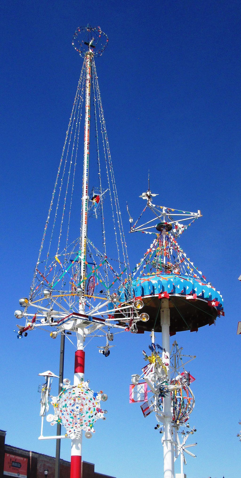 Decorations of Vollis Simpson Whirligig Park and Museum