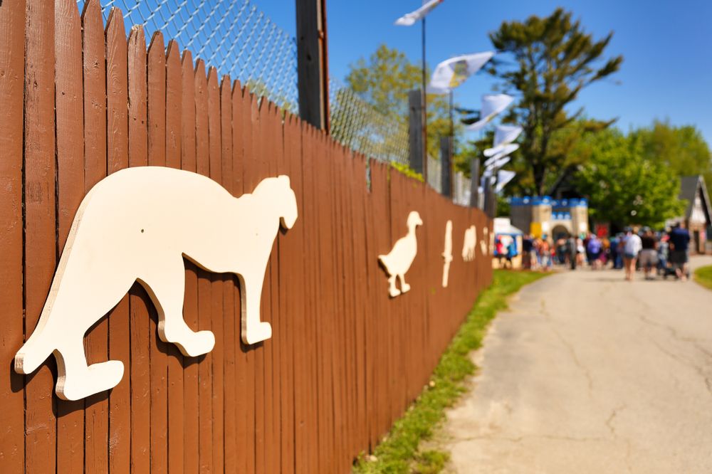 The fence of Wild Kingdom Amusement Park